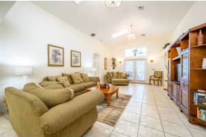 2642 Oneida Loop, Kissimmee, FL 34747, Sold 04/28/22