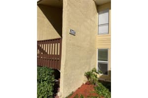 3417 Clark Rd, Sarasota, FL 34231, Sold 01/21/22