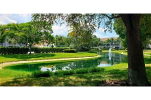 850 S Tamiami Trail, Sarasota, FL 34236, Sold 05/31/22