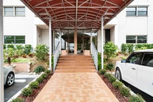 1400 W 1ST AVE W #701, BRADENTON, FL 34205 Sold 09/15/22