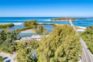 800 Broadway St, Longboat Key, FL 34228, Sold 01/31/22