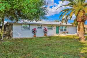 161 EASTON DR NW, PORT CHARLOTTE, FL 33952 - MLS#MFRA4520955