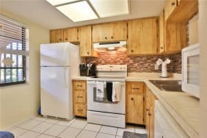 2808 60th Ave W, Bradenton, FL 34207, Sold 02/18/22