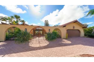 1524 Southbay Dr, Osprey, FL 34229, Sold 02/14/22
