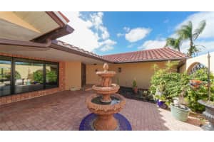 1524 Southbay Dr, Osprey, FL 34229, Sold 02/14/22