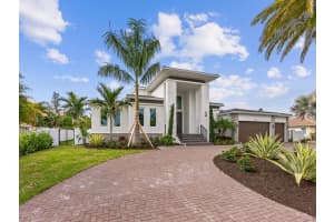 1925 OLEANDER ST, SARASOTA, FL 34239 Sold 06/05/23
