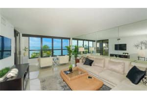 11 Sunset Dr, Sarasota, FL 34236, Sold 01/31/22