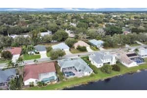 4618 Country Manor Dr, Sarasota, FL 34233, Sold 03/09/22