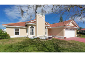 7104 39th Ln E, Sarasota, FL 34243, Sold 03/15/22