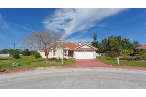 7104 39th Ln E, Sarasota, FL 34243, Sold 03/15/22