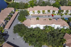 4200 Castle Bridge, Sarasota, FL 34238, Sold 02/15/22