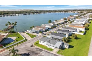 8401 Fantasia Park Way, Riverview, FL 33578, Sold 03/21/22