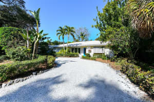 1917 Rose St, Sarasota, FL 34239, Sold 04/21/22