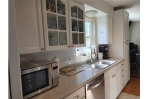 4100 40th Way S, St. Petersburg, FL 33711, Sold 05/03/22