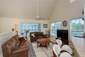 5691 Bidwell Pkwy, Sarasota, FL 34233, Sold 02/11/22