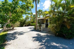 3708 SANDSPUR LANE, NOKOMIS, FL 34275 - MLS#MFRA4521650