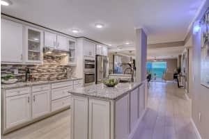 19 Whispering Sands Dr, Sarasota, FL 34242, Sold 02/25/22