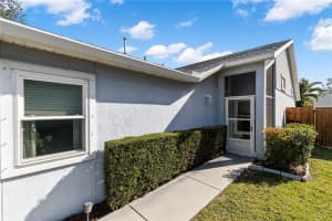 4210 St Clair Dr, Sarasota, FL 34243, Sold 02/22/22