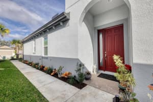 6002 Amberly Dr, Bradenton, FL 34208, Sold 02/14/22