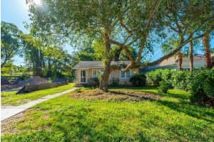 1734 Alta Vista St, Sarasota, FL 34236, Sold 03/18/22
