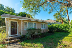 1734 Alta Vista St, Sarasota, FL 34236, Sold 03/18/22