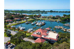 297 Lookout Point Dr, Osprey, FL 34229, Sold 02/16/22
