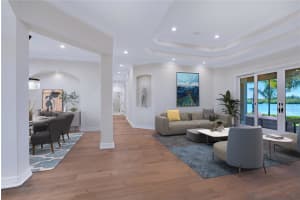 297 Lookout Point Dr, Osprey, FL 34229, Sold 02/16/22