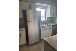 2637B Pine Lake Terrace, Sarasota, FL 34237, Sold 02/11/22