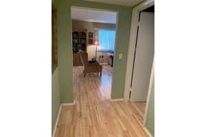 1264 Belleflower St, Sarasota, FL 34232, Sold 02/17/22