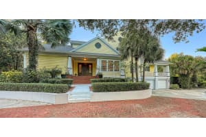 1749 Lincoln Park Cir, Sarasota, FL 34236, Sold 02/25/22