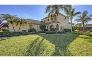 4002 Jardin Ln, Sarasota, FL 34238, Sold 03/28/22