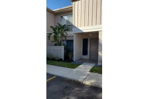 4001 S Beneva Rd, Sarasota, FL 34233, Sold 02/15/22