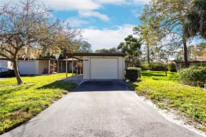2302 Lark Ln, Sarasota, FL 34231, Sold 02/28/22