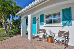 727 Spanish Dr S, Longboat Key, FL 34228, Sold 02/22/22