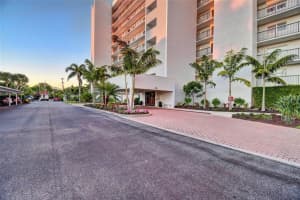 9393 Midnight Pass Rd, Sarasota, FL 34242, Sold 03/31/22