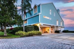 17 Tidy Island Blvd, Bradenton, FL 34210, Sold 05/02/22