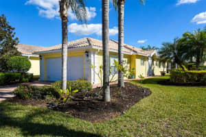 5979 Benevento Dr, Sarasota, FL 34238, Sold 03/15/22
