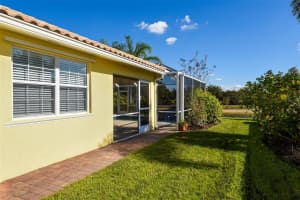 5979 Benevento Dr, Sarasota, FL 34238, Sold 03/15/22
