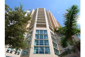 1350 Main St, Sarasota, FL 34236, Sold 04/04/22
