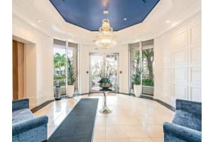 1350 Main St, Sarasota, FL 34236, Sold 04/04/22