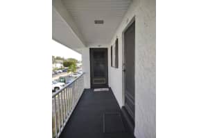 304 47th Ave Dr W, Bradenton, FL 34207, Sold 03/30/22
