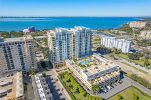 800 N Tamiami Trail, Sarasota, FL 34236, Sold 04/22/22