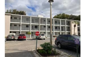 5845 Palm Ln, Bradenton, FL 34207, Sold 02/24/22