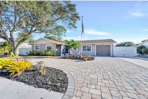 5516 Cedarwood Dr, Sarasota, FL 34232, Sold 03/07/22