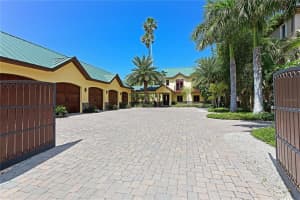 503 Casey Key Rd, Nokomis, FL 34275, Sold 05/04/22