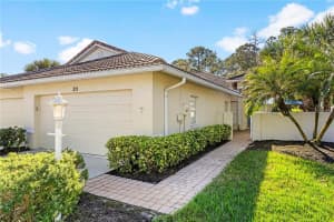 211 Auburn Woods Cir, Venice, FL 34292, Sold 02/09/22