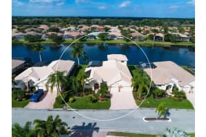2950 Bravura Lake Dr, Sarasota, FL 34240, Sold 02/15/22