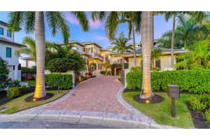 1435 Westway Dr, Sarasota, FL 34236, Sold 06/01/22