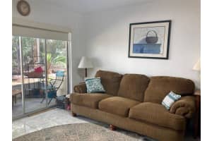 2839 Swifton Dr, Sarasota, FL 34231, Sold 02/25/22
