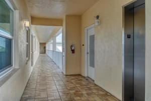 8630 Midnight Pass Rd, Sarasota, FL 34242, Sold 03/29/22